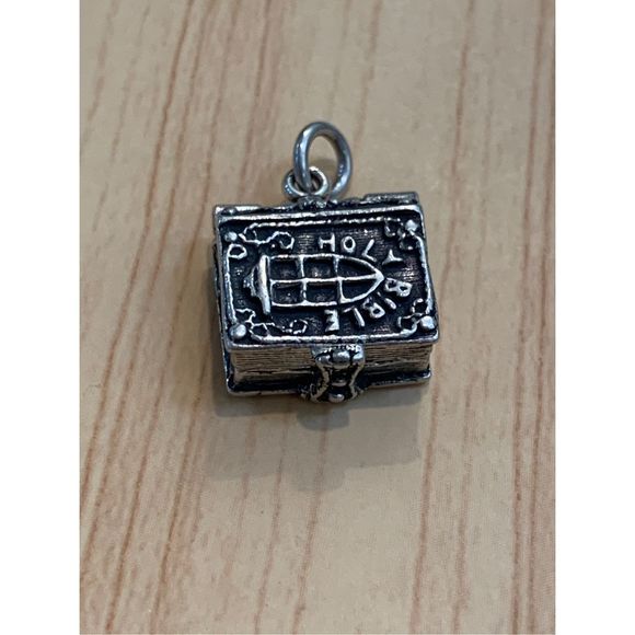 Holy Bible Sterling Silver Jewelry Charm - Picture 4 of 5